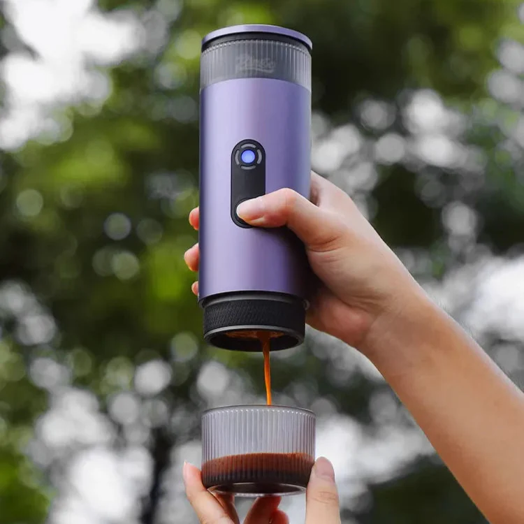 Portabel Kaffemaskin för Espresso – 15 Bar Tryck, Rostfritt Stål, 80 ml Vattentank, Uppladdningsbar, Silver, Svart , Lila och grön - Bild 7