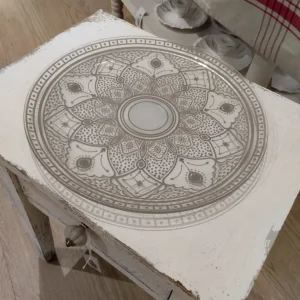 Serveringsfat i glas - Grå Mönster - Diameter 31cm